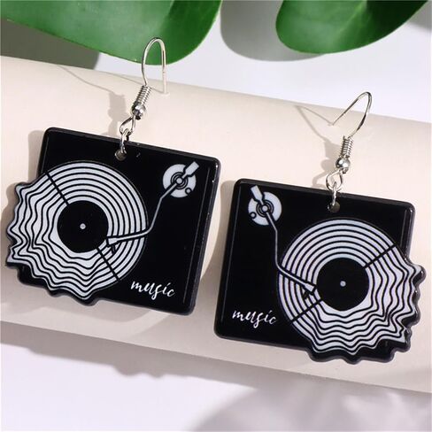 Vinyl Records Earrings for Women Girls Vintage Big Black Acrylic Long Player DJ Rock 50s 60s 70s Classi Music Circle Record Dangling Drop Earrings Halloween Party Decoration Jewelry in Saudi Arabia
