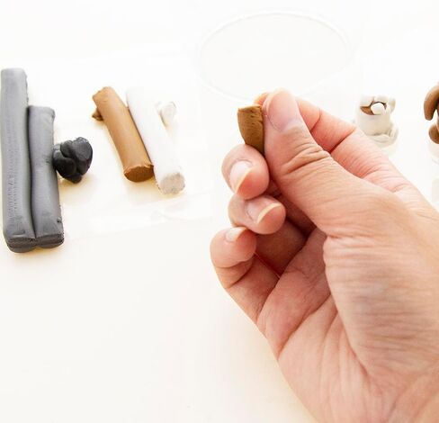 عصي طين النمذجة من بازيك، 4.8 أونصة، 8 ألوان أساسية، عصي طين النمذجة غير سامة للفنانين الأطفال والكبار، نحت الحرف الفنية، عبوة واحدة in Kuwait