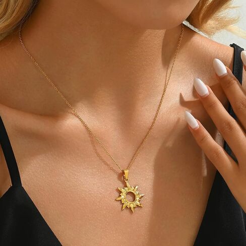 Gold Horn Necklace for Women Dainty Tiny Crescent Moon Necklace 18K Gold Plated Lucky Horse Shoe Pendant Necklace Minimalist Trendy Jewelry in Saudi Arabia