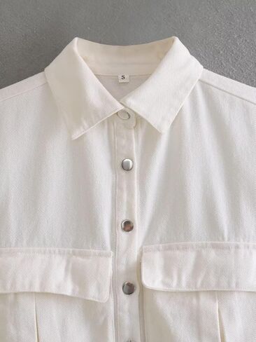 سترة جينز نسائية من كيسونيك بدون أكمام، سترة جينز بأزرار سفلية، جيوب مزدوجة، صدرية قصيرة مزخرفة (أبيض-S) in Kuwait