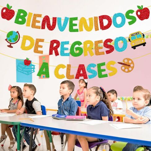 لافتة Bienvenidos De Regreso A Clases لافتة Bienvenidos باللغة الإسبانية للفصل الدراسي مرحبًا بالعودة إلى المدرسة، إكليل اليوم الأول من المدرسة، ديكورات لوحة الإعلانات للفصل الدراسي in Saudi Arabia