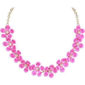 Flyonce Boho Flower Necklace Summer Beach Statement Flower Necklace Floral Bib Collar Chokers Necklaces Flower Jewelry for Women in Kuwait