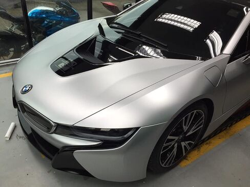 VViViD Silver Satin Chrome Vinyl Wrap Stretch Conform DIY Easy to Use Air-Release Adhesive (1ft x 5ft) in Saudi Arabia