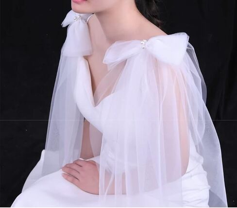 Women's 2 Pcs Short Bridal Veil Tulle Bow Decoration for Wedding Dress Tulle Shoulder Cape Veil in Saudi Arabia