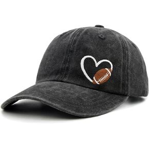 قبعة كرة القدم على شكل قلب مع صندوق هدايا، هدايا كرة القدم للنساء والرجال، قبعة بيسبول مطرزة على شكل قلب قابلة للتعديل in Kuwait