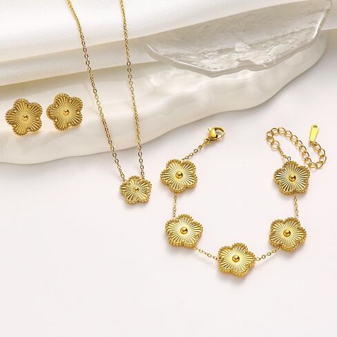 مجموعة مجوهرات فاخرة مكونة من 3 قطع من خمس أوراق البرسيم: قلادة أنيقة، وأقراط مذهلة، وسوار أنيق مطلي بالذهب عيار 18 قيراط - الهدية المثالية للنساء مثالية للمناسبات الخاصة والتألق اليومي in Kuwait