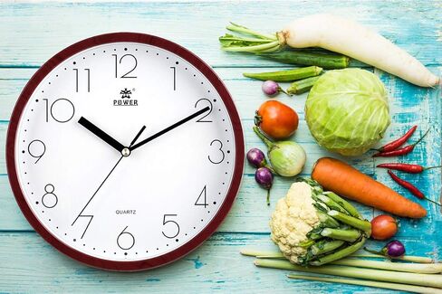 LAIGOO 10 Inch Modern Wall Clock Decorative Non-Ticking - Silent Quartz Movement Battery Operated Analog Clock Round for Bedroom, Home, School, Office(Gold) in Saudi Arabia