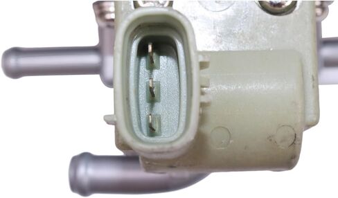 جسم خانق ثلاثي الدبوس 22210-62220 متوافق مع Toyota 4Runner 1996-2002، Tacoma 1995-2004، T100 1995-1998، Tundra 2000-2004 3.4L حقن الوقود 22210-62230 2221062220 2221062230 in Saudi Arabia