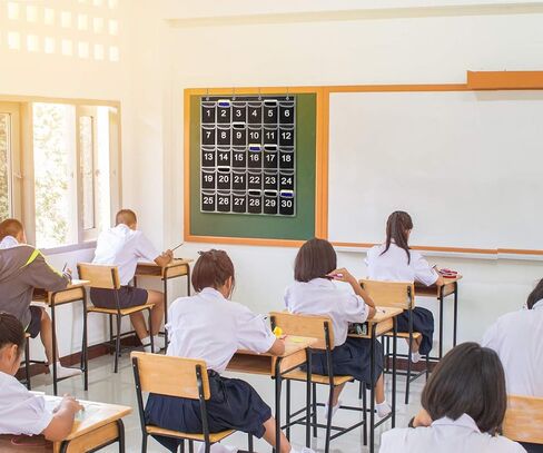 Godery 30 Hanging Pocket Storage Cellphone Pocket Chart, Numbered Organizer Classroom for Calculator & Cell Phone Holders (30 pocket) in Saudi Arabia