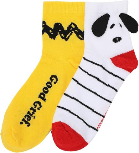 Peanuts 3D Charlie Brown and Snoopy Women's Quarter Crew Ankle Socks in Saudi Arabia