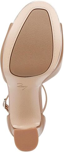 Naturalizer womens Delphie Strappy Sandals in Kuwait