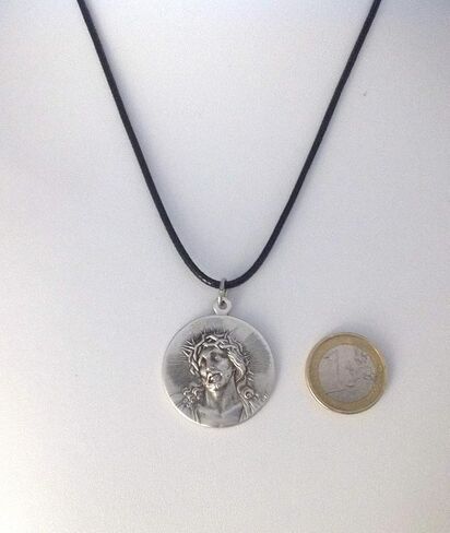 The Holy Face of Jesus Christ Medal - Ecce Homo (Behold the Man) - Real Italian Masterpiece BIg Size - 32 mm - Made in HIGH RELIEF in Saudi Arabia