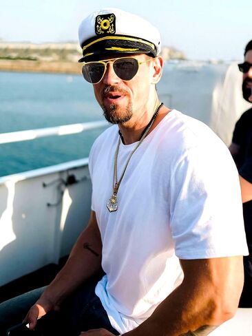 LaVenty Yacht Captain Hat Yacht Captain Costume Sailor Accessories Set Sailor Hat with Captain Prop Halloween Cosplay Accessories in Saudi Arabia