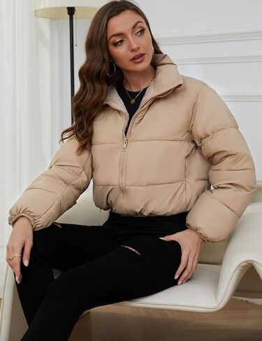 ايه ار اس اس ام جاكيت منتفخ قصير للنساء، معطف شتوي قصير منتفخ مبطن بسحاب كامل وياقة واقفة مع جيوب in Kuwait