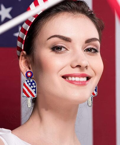 American Flag Earrings 4th of July Earrings for Women Beaded Heart Star Flag Dangle Drop Earrings Handmade Independence Day Patriotic Earrings Holiday Gifts in Kuwait
