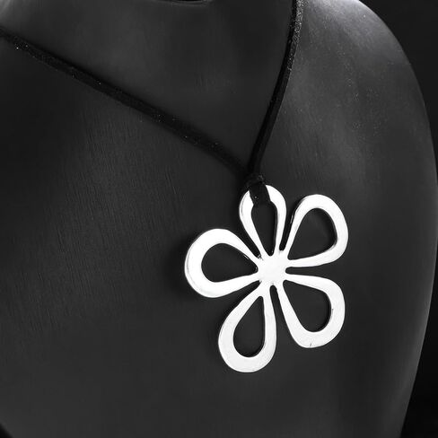 RINHOO FRIENDSHIP Boho Choker Necklace for Women Black Leather Necklace Multi Ring Flower Heart Pendant Choker Necklace for Women Boho Jewelry Gift in Saudi Arabia