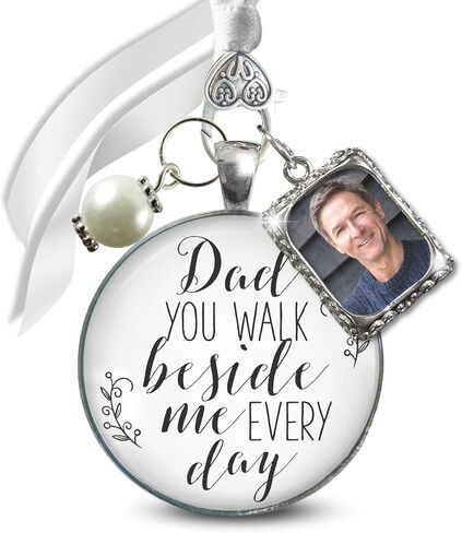 Bouquet Photo Charms Customize Heart Charm Wedding Dad You Walk Beside Me Every Day 1 Frame Bronze White Glass Pendant Jewelry White Bead Honor Father Keepsake Bridal Flowers DIY Picture Template in Saudi Arabia