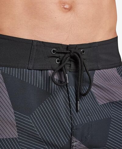 Reef Men Standard Mondo Boardshorts in Saudi Arabia