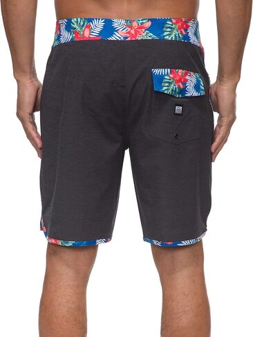 Reef Men Standard Mondo Boardshorts in Saudi Arabia