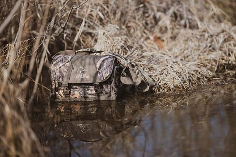 ALPS OutdoorZ Ducks Unlimited Floating Blind Bag in Saudi Arabia