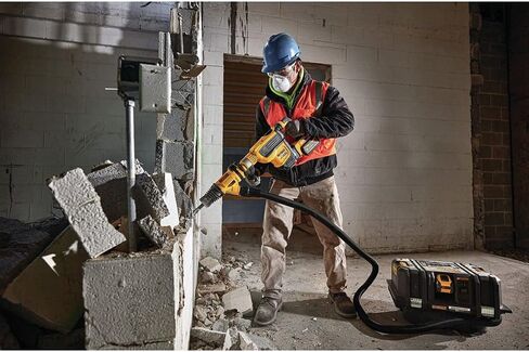 DEWALT FLEXVOLT 60V MAX* Dust Extractor Kit, 2.0-Gal, 8-Foot Hose (DCV585T2) in Saudi Arabia