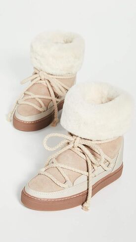 أحذية رياضية كلاسيكية عالية للنساء in Kuwait