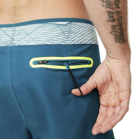 Oakley Men's Standard Geo Ellipse 18 Inc Boardshort in Saudi Arabia
