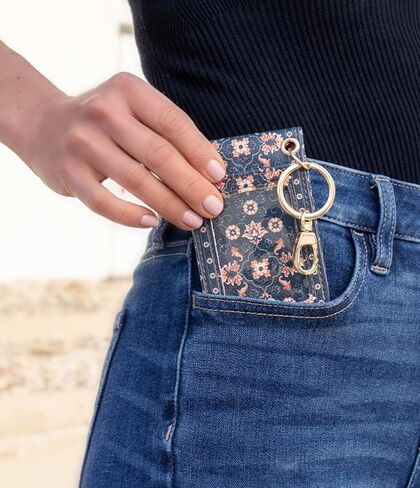 حامل بطاقة الهوية Kedzie Essentials فقط من الجلد النباتي مع نافذة شفافة و3 فتحات للبطاقات وحلقة مفاتيح كلاسيكية - أصدقاء للأبد in Kuwait