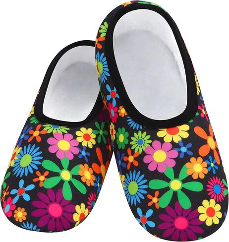 جوارب Snoozies Skinnies Slipper - شباشب مريحة وقابلة للطي للنساء، جوارب غير قابلة للانزلاق للسفر وفي الداخل - برايت ديزي in Kuwait