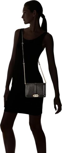 ريبيكا مينكوف حقيبة شيفرون صغيرة مبطنة حول الجسم in Kuwait