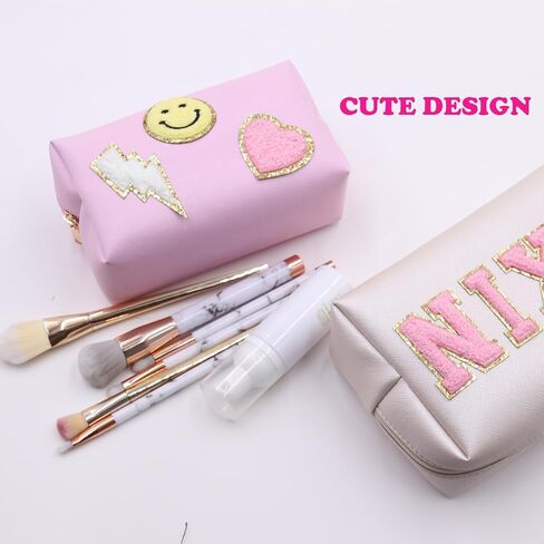 حقيبة مكياج Lcpadri للنساء، حقيبة مستحضرات التجميل Preppy Stuff Letter Pouch مع مقبض، مقاومة للماء ومحمولة من النايلون اللامع لتنظيم حقيبة أدوات الزينة للسفر مع سحاب، وردي in Kuwait