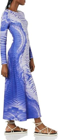 MAKING THE CUT Women's Standard Wide Crew Neck Maxi Dress in Saudi Arabia