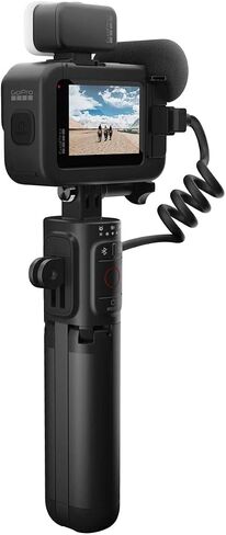 حزمة ملحقات GoPro HERO11 باللون الأسود - تتضمن بطارية إندورو إضافية (إجمالي 2)، والمعالج (مقبض اليد العائمة)، وحزام الرأس + مشبك سريع، وحقيبة حمل in Kuwait