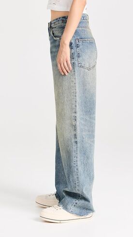 Women's D'arcy Loose Jeans in Saudi Arabia
