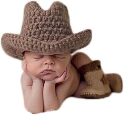 أزياء الأطفال حديثي الولادة من كوبرلوس بنمط عصري محبوك محبوك من الكروشيه قبعة تنكرية مع جوارب in Kuwait