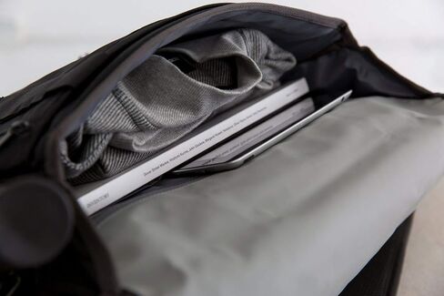 Timbuk2 Closer Laptop Briefcase in Saudi Arabia