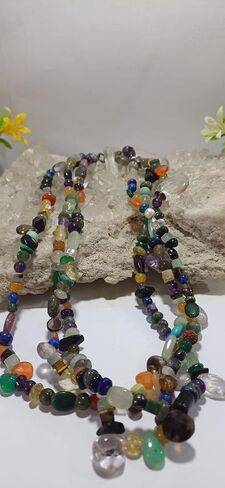 Vintage Handmade Multicolor Semi Precious Stone Agate Bead Necklace Strand Neckpiece For Unisex Adult in Saudi Arabia