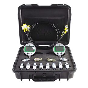 SINOCMP Digital Pressure Gauge Kit 70MPA/10000PSI 2 Pressure Gauges 3 Test Hoses 12 Couplings Hydraulic Gas Water Pressure Test Kit for Excavator Construction Machinery