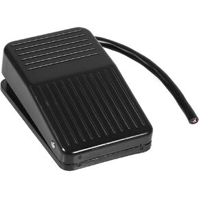 Foot Pedal Switch, 220V / 380V Foot Operated On Off Switch Electrical Power Plastic Foot Pedal Switch On Off Control with 10cm Cord, Black