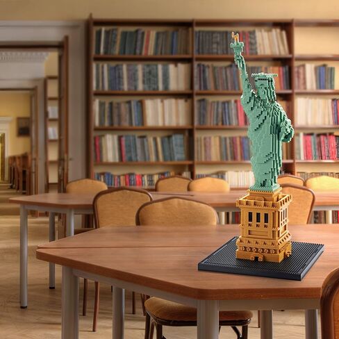 مجموعات الهندسة المعمارية للبالغين من KLMEi White House U.S. Capital الشهيرة مجموعة البناء مجموعة أدوات البناء الصغيرة الصغيرة هدايا مكعبات صغيرة للأطفال (3520 قطعة) in Kuwait