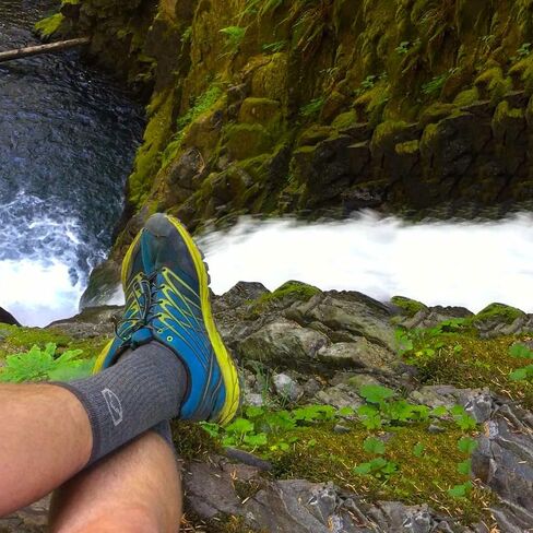 CloudLine Men’s and Women’s Ultralight Merino Wool Hiking Socks - Thin, Anti-Blister, Moisture Wicking, Made in USA - 3 Pairs in Saudi Arabia