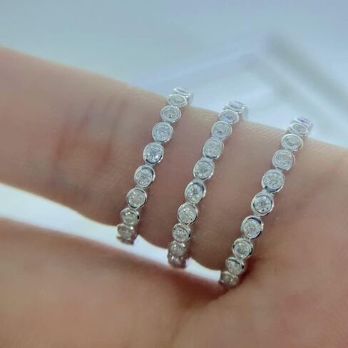 طقم إطار من الفضة الإسترليني مطلي بالبلاتينيوم من TwoBirch، خاتم مويسانيتي دائري الشكل (معتمد من GRA) (1.7 ملم) in Kuwait