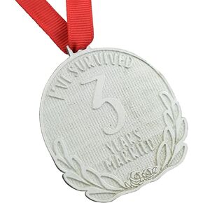 Pirantin 3rd Anniversary Medal – I’ve Survived 3 Year Married Medal