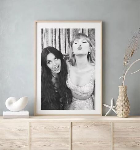 Generic Olivia Poster GUTS12x18inch(30x45cm) unframed Poster Art Decor Painting Aesthetic posters for room aesthetic Wall Art Canvas for Bedroom Decor posters for room, hezhao in Saudi Arabia