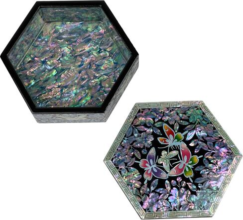 صندوق حلى من عرق اللؤلؤ بغطاء من جبل فبراير - هدايا بتصميم زهرة مع فراشة للنساء in Kuwait