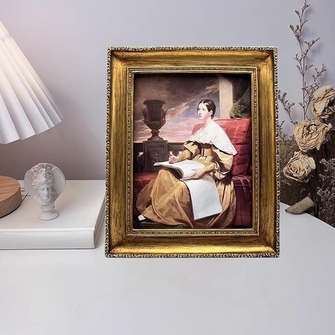 Vintage Picture Frame 8x10 Inch, Antique Ornate Photo Frames with Glass Front, Brushed Design, Tabletop & Wall Hanging, Photo Gallery, Gold in Kuwait