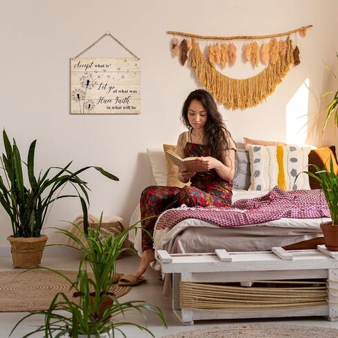 ديكور المنزل لوحة خشبية لافتة معلقة على الحائط، تقبل ما هو ترك ما كان، لافتة معلقة خشبية لديكور الهندباء الملهمة (قطعة واحدة)، هدية فنية للعطلات في غرفة لعب الحمام في المزرعة - 36 in Kuwait