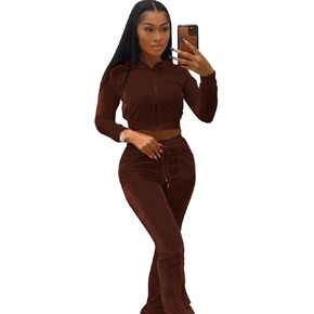 بدلة رياضية نسائية in Kuwait