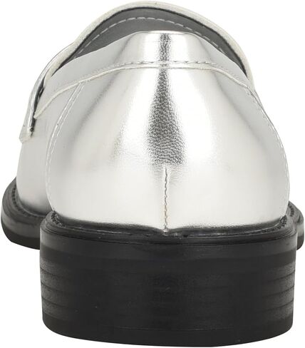 Nine West Women's Seeme Loafer in Kuwait