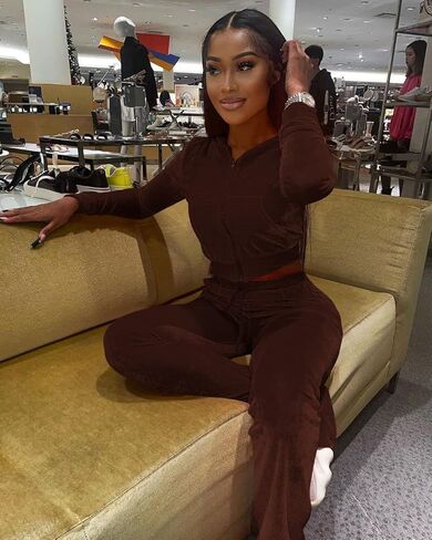 بدلة رياضية نسائية in Kuwait